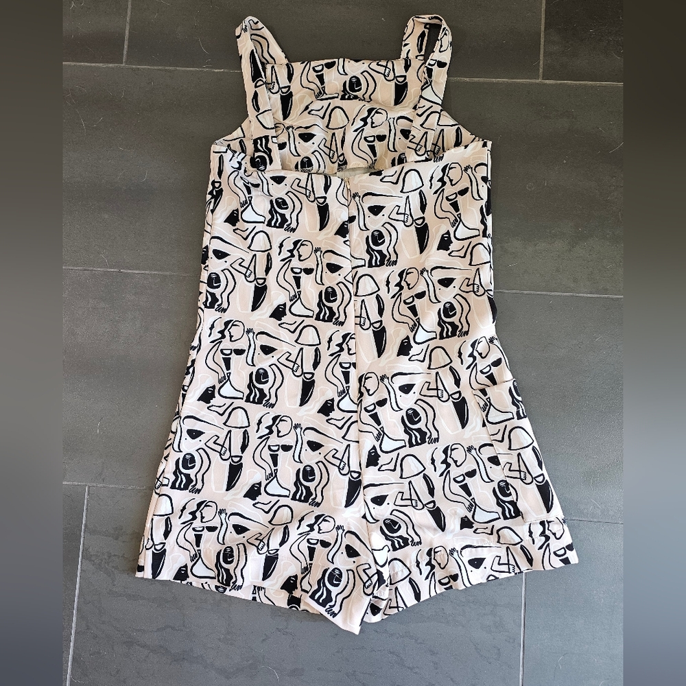 DAZY LA romper